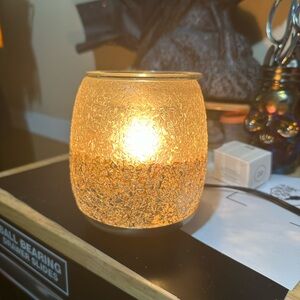 Elegant Textured Scentsy Wax Warmer